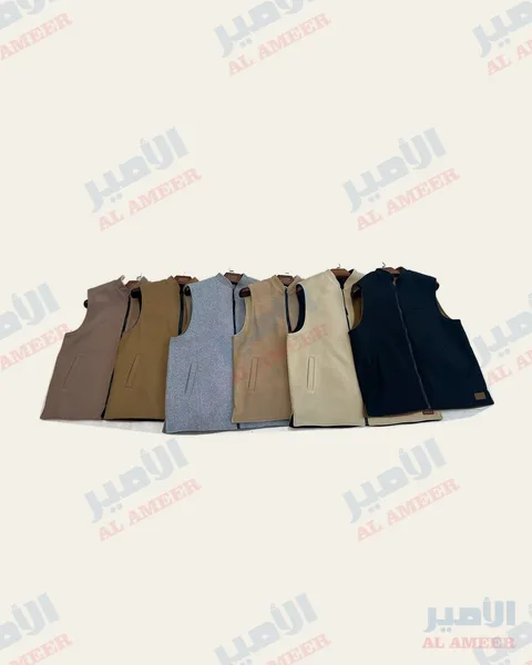 مجموعة السديري OM-303 بالألوان الظاهرة في الصورة الأصلية.